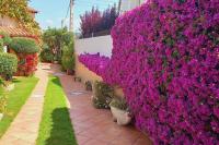 Casa con jardín en Roda de Bará - Chambres d’hôtes