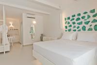 Suite de Luxe avec Piscine Privée - Vue sur Mer