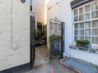 The Coach House -Charming 2 level cottage near beach and town - B&B Kent