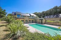 Villa en bord de mer 6 personnes, à côte du Château des Tourelles, piscine d'eau de mer - Ferienwohnung