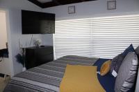 B&B Miami - Master King Suite by Hard rock stadium and casino - Bed and Breakfast Miami