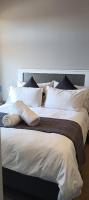 Menlyn Maine Trilogy Apartment 808 - B&B Pretoria