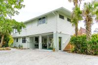 Palm View: Secluded Oasis in Melbourne Village - B&B Melbourne Village