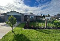 Convenient and comfortable Waitara - B&B