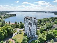MOOI: Modernes Apartment am Großen Plöner See - Netflix - B&B