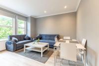 B&B London - Cozy 3-Bedroom Flat in Willesden Green London - Bed and Breakfast London