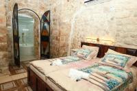 B&B Safad - אורות בעתיקה - צימרים ונופש בצפת - Bed and Breakfast Safad