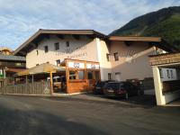 Appartamento con 2 Camere da Letto e Balcone