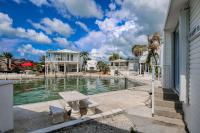 Dock Holiday - B&B