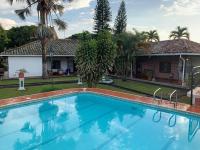 B&B Ginebra - Hermosa y tranquila finca con piscina - Bed and Breakfast Ginebra