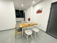 Camera Queen Superior