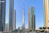 bnbme - Luxury 1BR Apt w Burj Khalifa Views Pool Gym & Prime Location Near Dubai Mall - B&B Dubai