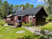 Sjarmerende hytte omgitt av vakker natur - Bed and Breakfast