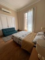 Queen Room with Shared Bathroom