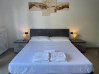 B&B Novara - Accogliente Loft ben servito - Bed and Breakfast Novara