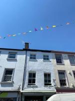 B&B Ulverston - The flat at the crooked house - Bed and Breakfast Ulverston