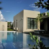 holiday fever x the pool - B&B