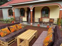 Home Feeling Kilimanjaro - Bed and Breakfast Moshi
