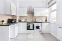 B&B London - Superb Apts in Earls Court - Bed and Breakfast London