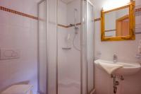 Appartamento con 2 Camere da Letto e con Doccia 