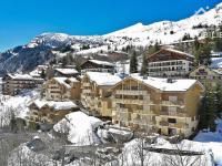 Appartement 6-8 pers, 2 ch + mezzanine, centre ville, face pistes, wifi, garage - FR-1-391-92 - Bed and Breakfast
