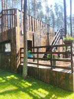 Leśny domek w stylu scandi z jacuzzi nad jeziorem Kaszuby - B&B