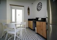 Alameda Guesthouse by Boutique Taipas Garagem para motos - Chambres d'hôtes Portimão