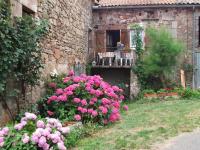Un coin de paradis avec une vue exceptionnelle pour 4 ou 5 personnes - B&B Najac