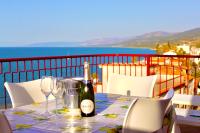 B&B Marina di Caronia - Le Terrazze sulle Eolie - Bed and Breakfast Marina di Caronia