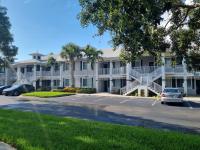 Stunning 2-Bedroom plus Den Condo in Greenlinks Resort - B&B