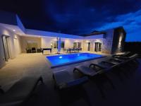 B&B Umag - Villa Mare e Monti with heated pool - Bed and Breakfast Umag