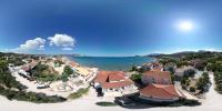 C'est La Vie Rooms and Suites - B&B