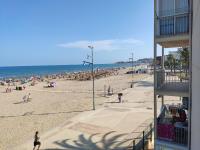 A pie de PLAYA - B&B La Pineda