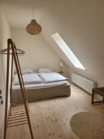 Atma Guesthouse - cozy and simple farmhouse bed & breakfast - B&B Marstal