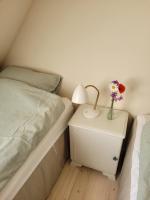 Atma Guesthouse - cozy and simple farmhouse bed & breakfast - B&B Marstal