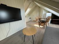 Stunning Hilltop Nest Unparalleled Views at BnB Ap 17 - B&B Stavanger