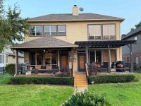 Luxurious, Tranquil, 4BR Lakefront Villa - Ferienwohnung Mabank