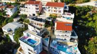 Apartments Arjan2 - B&B Omiš