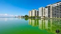 Deluxe Nicolle Solid Residence Mamaia - B&B