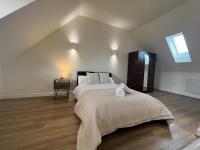 B&B Mickleover - Entire House in Littleover Derby - Bed and Breakfast Mickleover