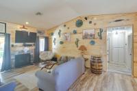 Lovely Bullhead City Retreat with Patio and Grill!