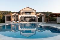 Epavli Alexandros Luxury Villa - B&B