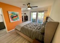 MCM Condo Downtown Palm Springs - B&B Palm Springs