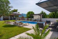 NEW Villa Anja is a 4 bedroom villa with a 32 sqm heated pool near Imotski - Ferienwohnung