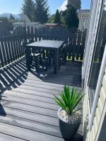 Freedom Lodge-Aviemore with FREE Starlink Superfast broadband 150mbps - All bedding and towels included - Pet Free - B&B Aviemore