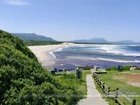 Whale Tails Beach Holiday - B&B Kleinmond