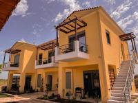 Nicolas Luxury Suites - B&B Kourouta