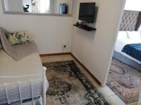 Rondebosch East Garlandale STRICTLY HALAAL, fresh garden cottage - Chambres d'hôtes Le Cap