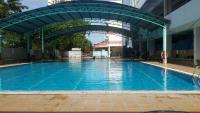 HOMESTAY ALORSETAR TOWNCENTRE by ASTARILA GUESTHOUSE-AmanCentral -iSLAM SAHAJA - 2storey Banglo, Private Pool, BBQ area & sports - max 30pax - B&B Alor Setar