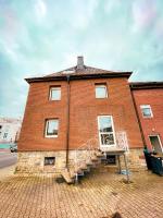 Casa Rossa APT1 - Modern Living near Frankfurt - B&B